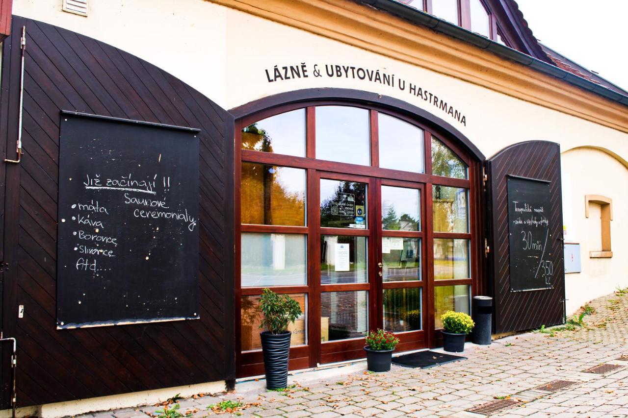 Pension U Hastrmana Prague Ngoại thất bức ảnh