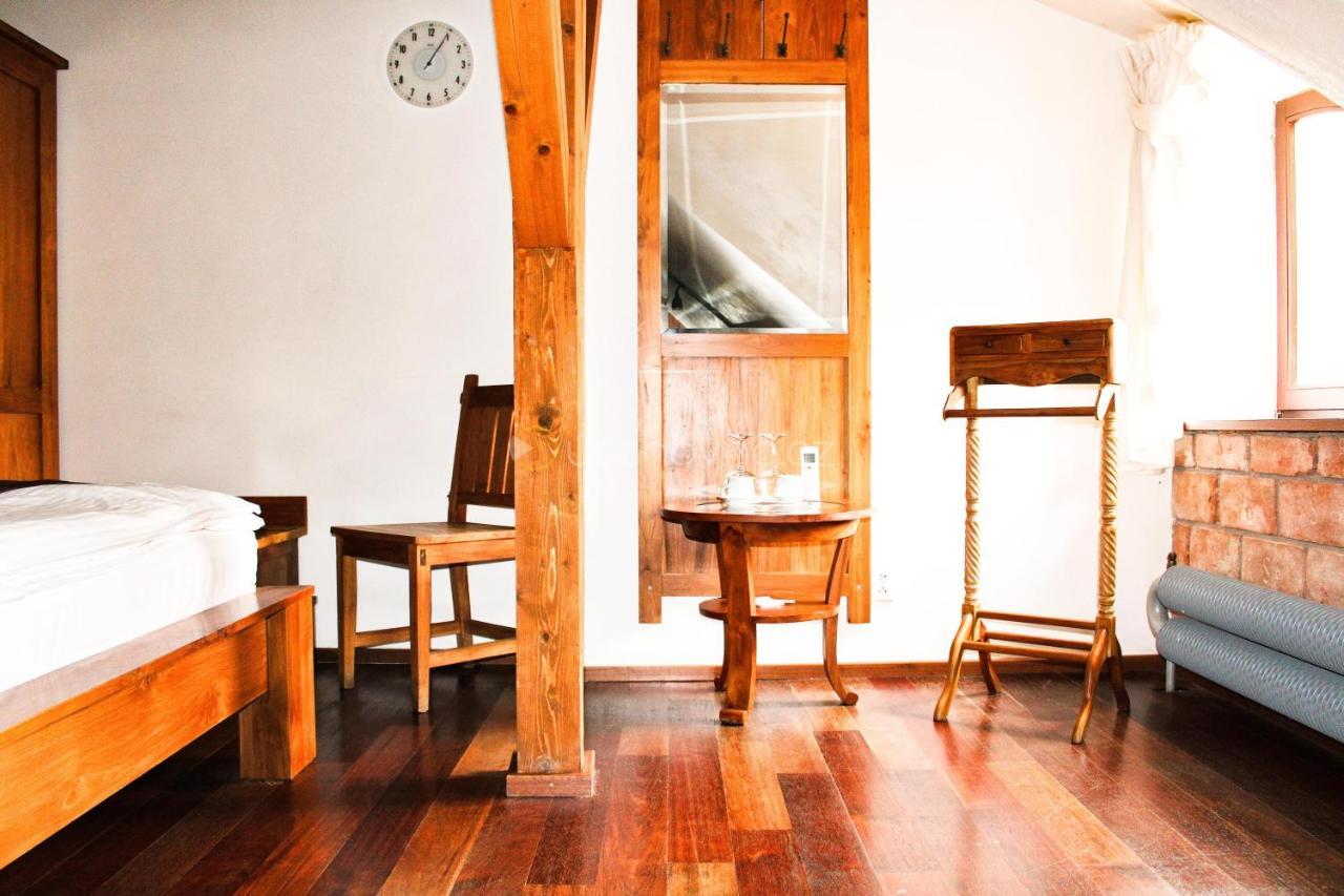 Pension U Hastrmana Prague Ngoại thất bức ảnh